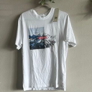 Levi's White Short Sleeve Graphic Tee